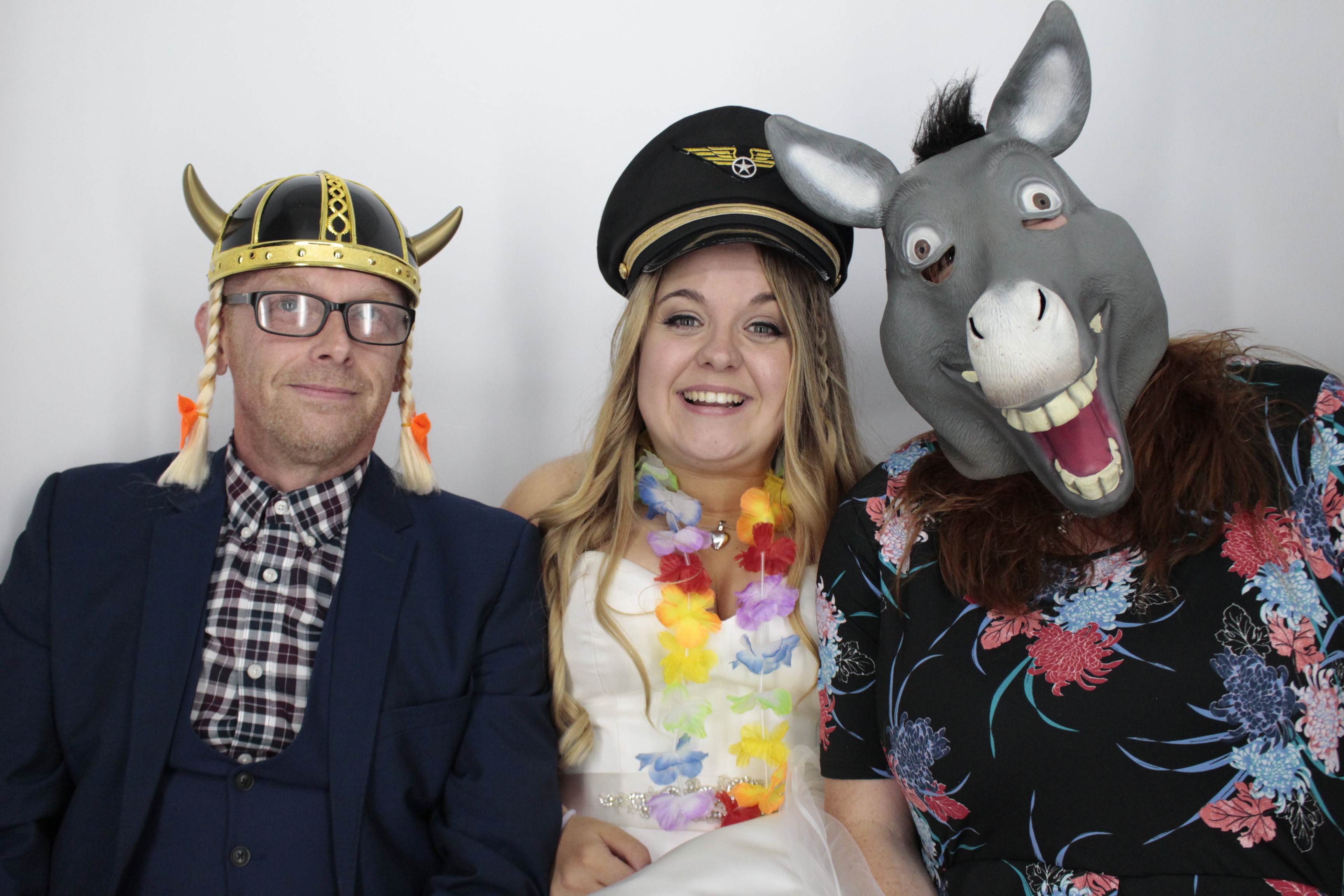 Charlotte & Chris’ Wedding | View more photos from the event at gallery.myphotoboothexperience.co.uk/u/MyPhotoBoothExperienceLtd/Charlotte-Chris’-Wedding
